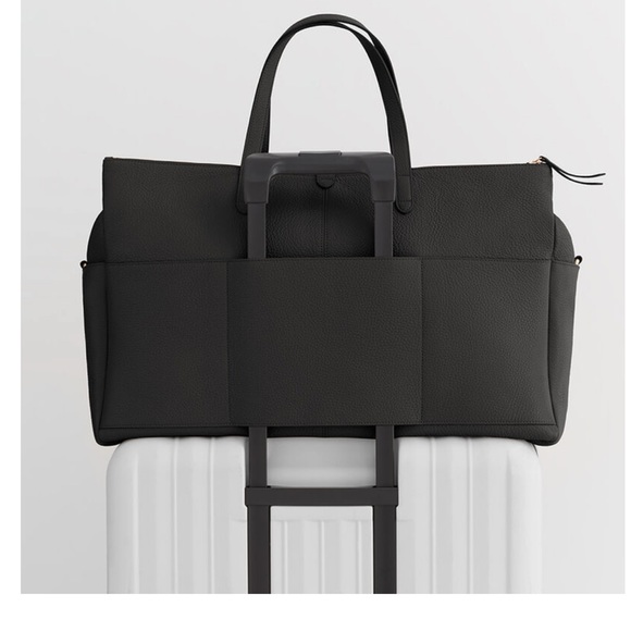 Cuyana Leather Triple Zipper Weekender - Picture 8 of 15